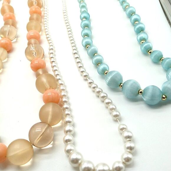 7 Beaded Necklaces + 1 Beaded Bracelet Jewelry Lot of 8 - Picture 7 of 10